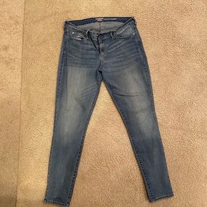 Size 18 Skinny Jean Denizen By Levi’s